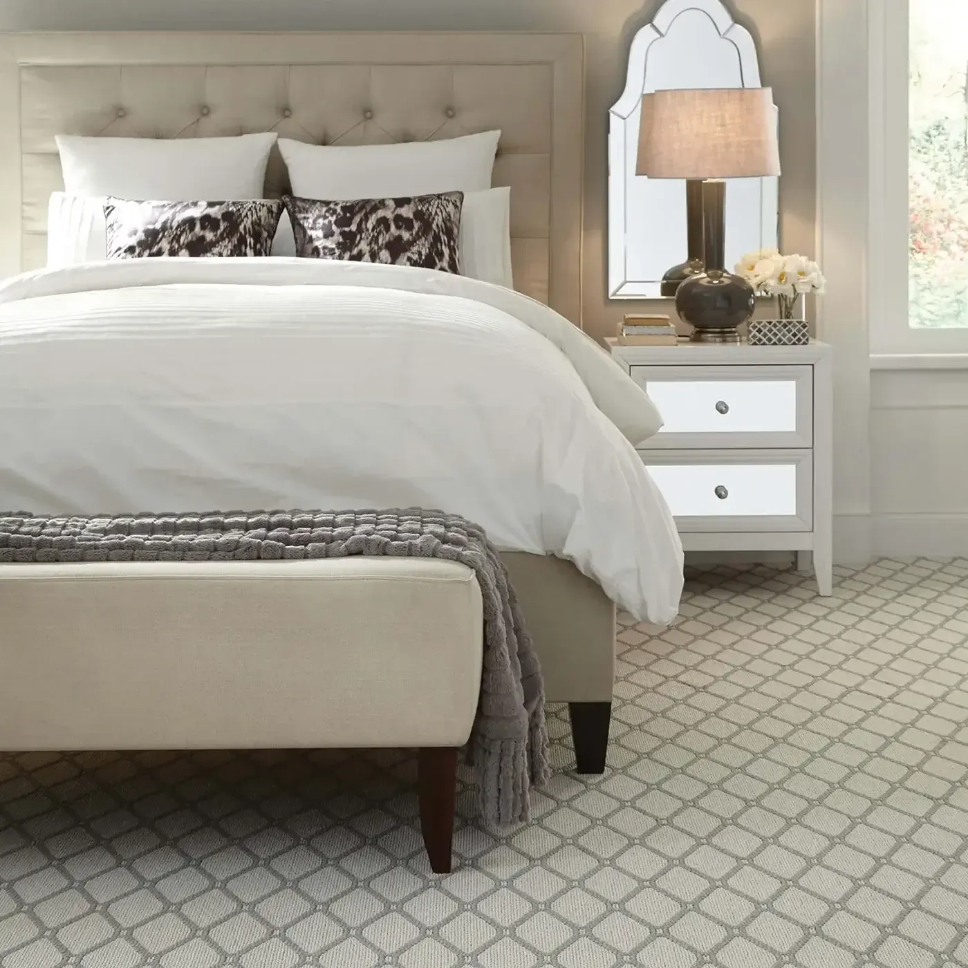 Marrakech-Z6888-00522-Porcelain-V White and gray patterned carpet in a bedroom